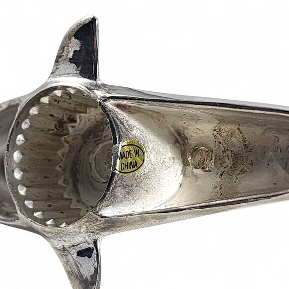 Vintage Metal Dolphin Bottle Opener Beach House Coastal Barware Nautical Decor - Picture 6 of 6